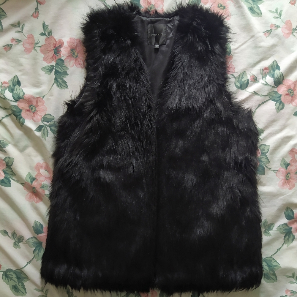 Dynamite Black Faux Fur Vest